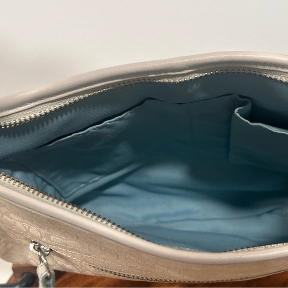 Vintage Coach White Floral Bumblebee Duffel Crossbody Bag F10871 Garden Fairy - Picture 9 of 9